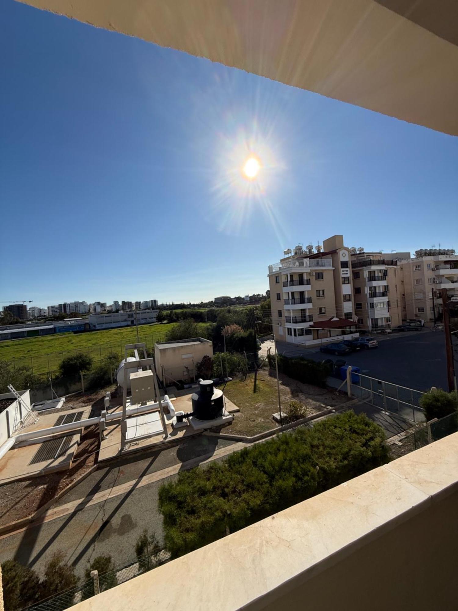 דירות לרנקה Sunrise מראה חיצוני תמונה